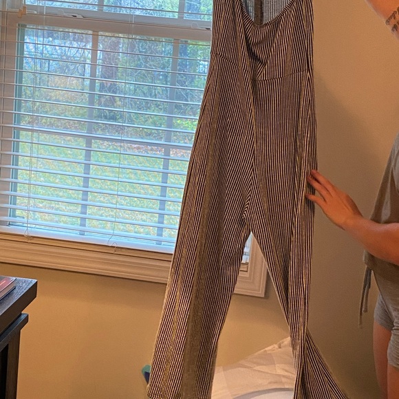 Romper - Picture 2 of 3